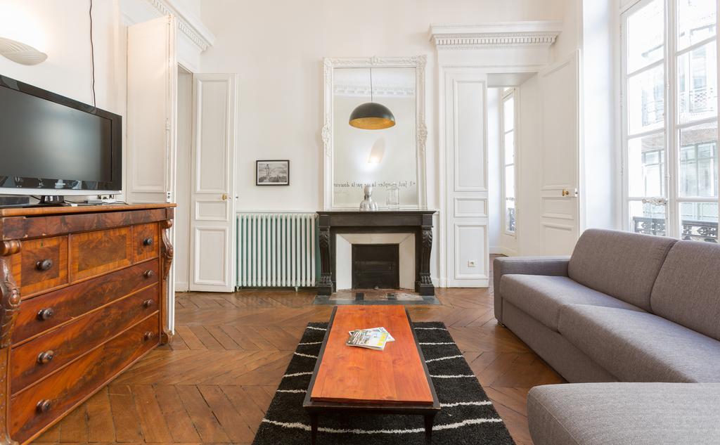Ferienwohnung Habitat Parisien - 2Br-1Ba - Opera Palais Royal Exterior foto